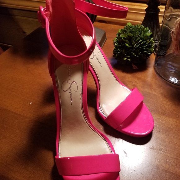 Jessica Simpson Ankle Strap Heels (10M) - Picture 7 of 16